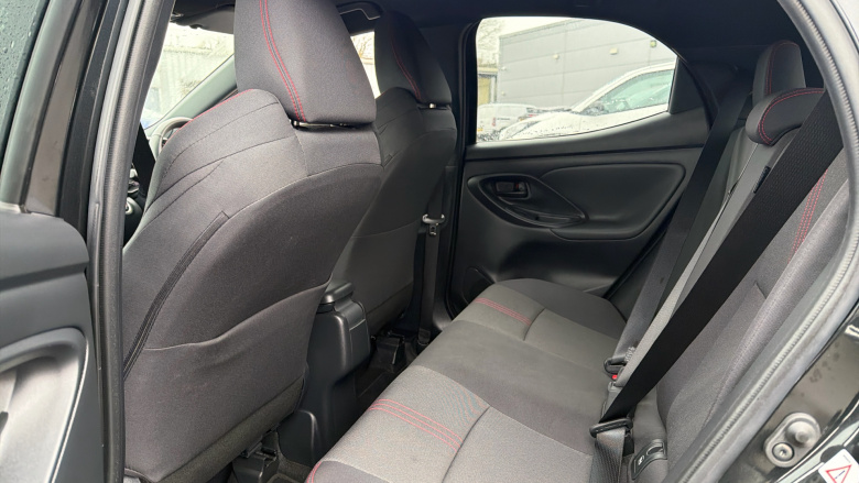 Toyota Yaris 1.5 Hybrid GR Sport 5dr CVT Hybrid Hatchback